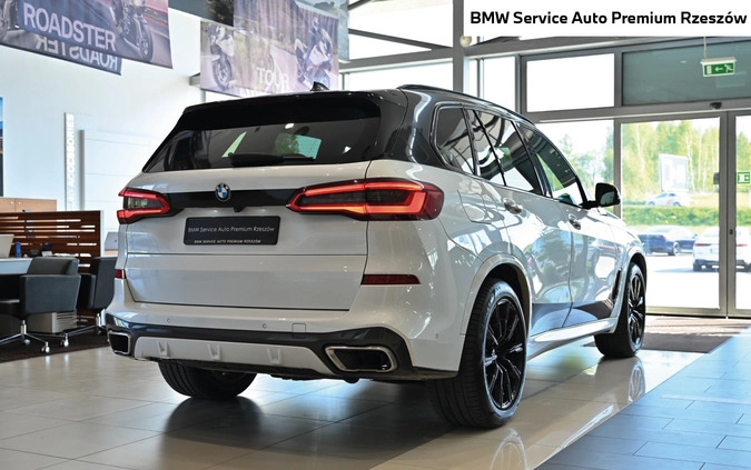 BMW X5 cena 254900 przebieg: 124612, rok produkcji 2019 z Warta małe 326